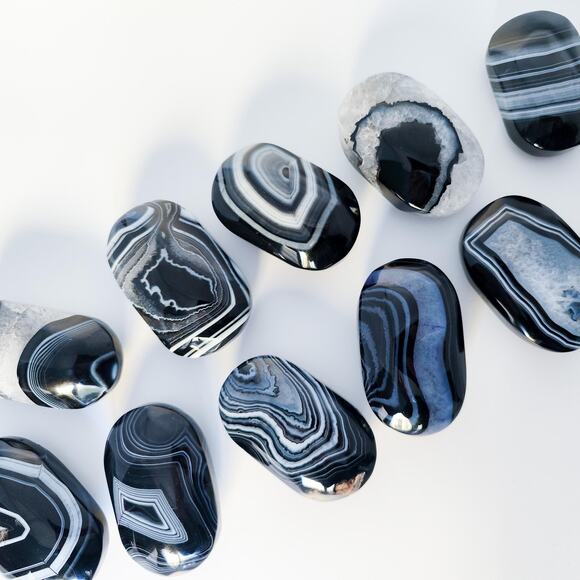 Black Agate Palm Stone Protection Crystal - Picture 2 of 10